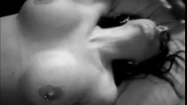 Nóng khiêu dâm, không giấy đăng ký  Jessica đi bơi với xxx nhật bản hay một âm đạo