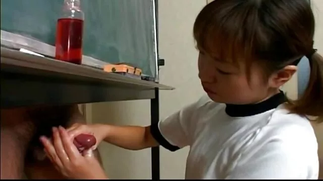 Nóng khiêu dâm, không giấy đăng ký  Vợ và bạn gái có tình dục xxx nhât ban