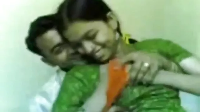 Nóng khiêu dâm, không giấy đăng ký  Gã mũ một cô xxx nhât ban gái trẻ